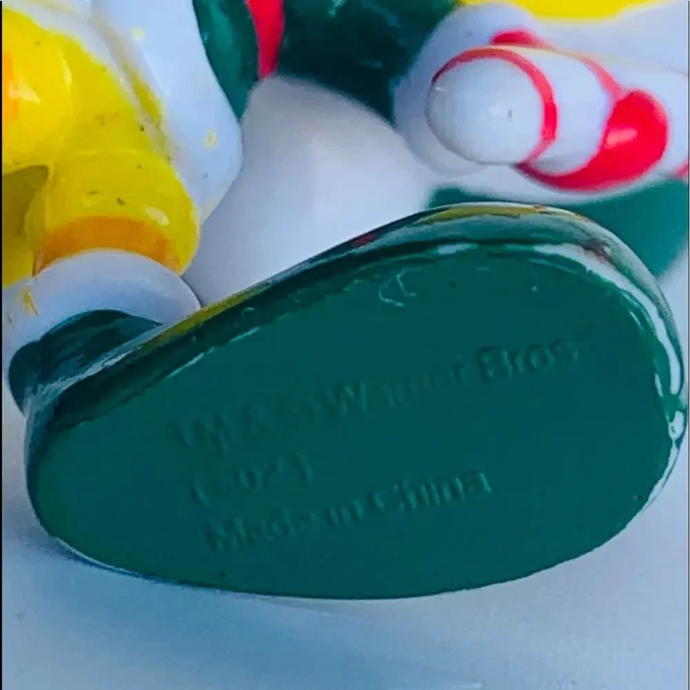 Vintage Tweety Bird Christmas Keychain